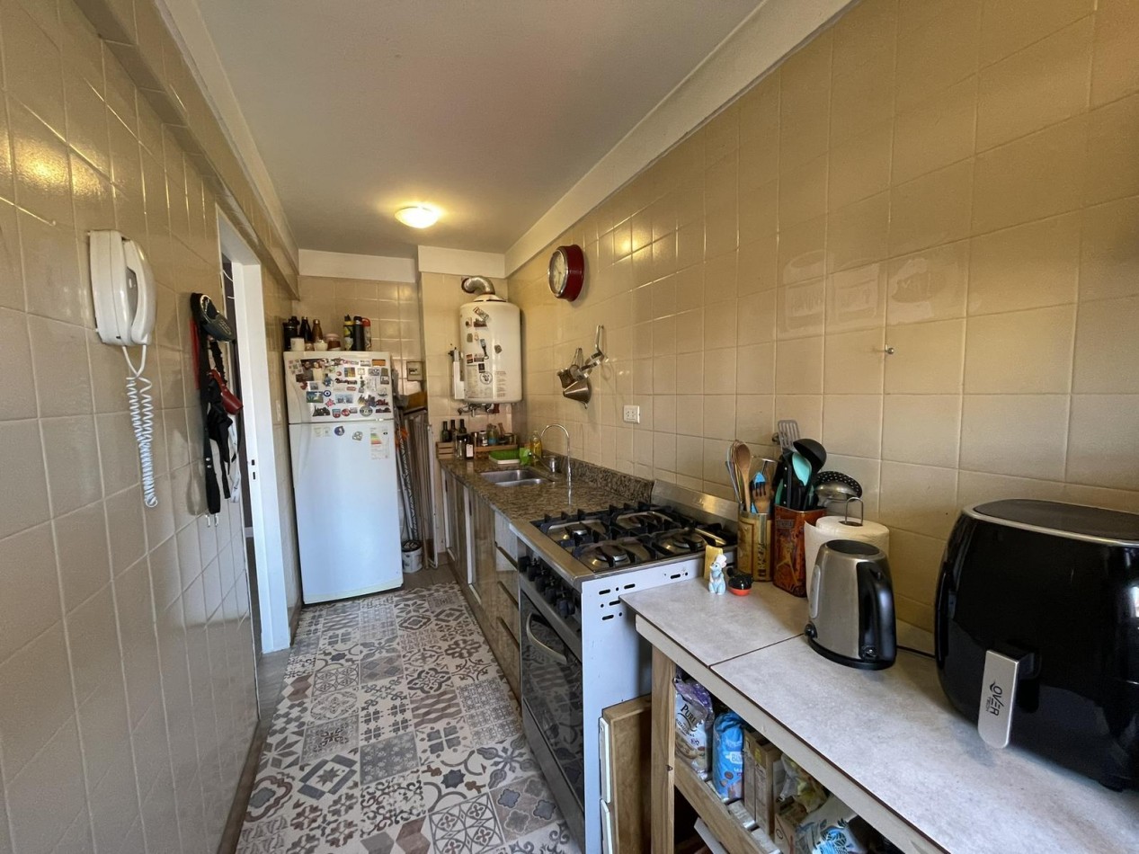 Departamento 4 ambientes reciclado en venta