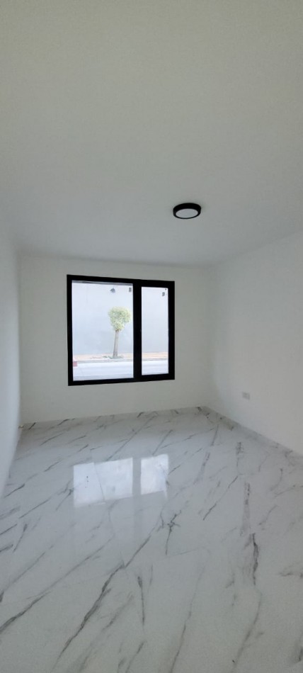 VENTA DEPTOS 1 Y 2 DORMITORIOS EXCELENTE ZONA 