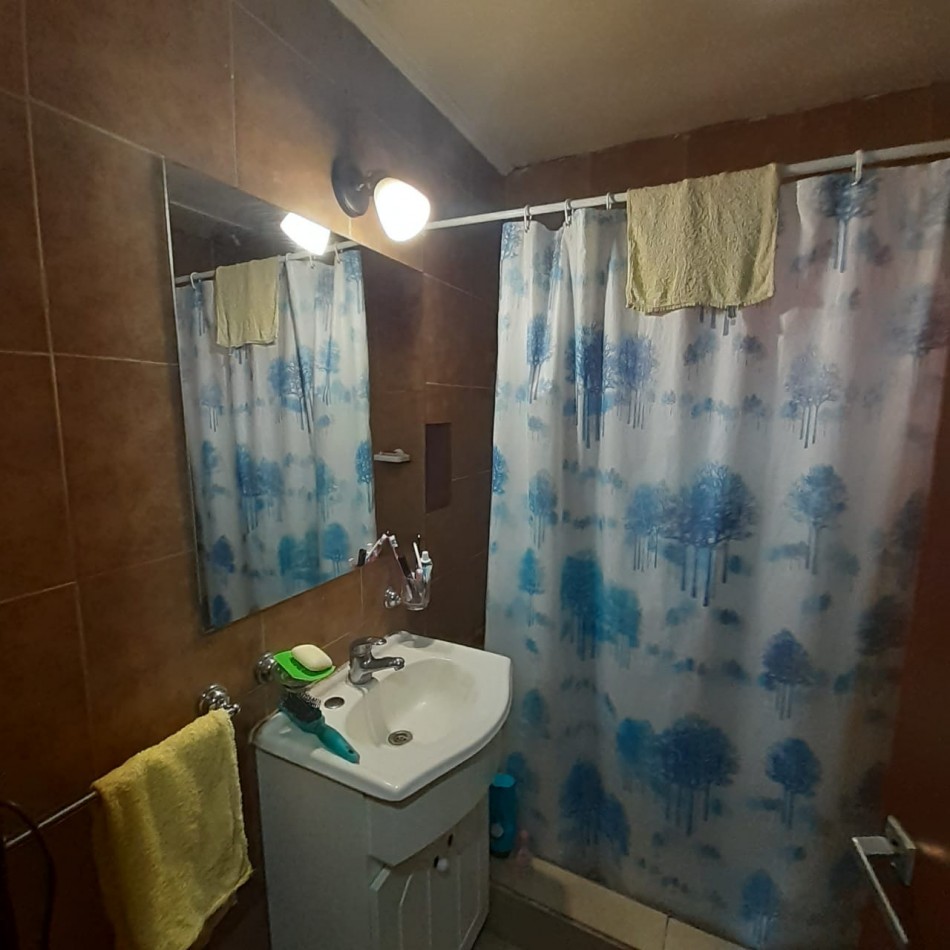 VENTA CASA 2 DORMITORIOS 