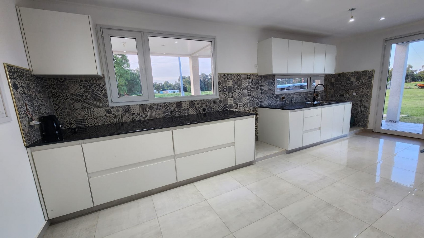 VENTA CASA QUINTA 3 DORMITORIOS LOTE DE 1000 MTS