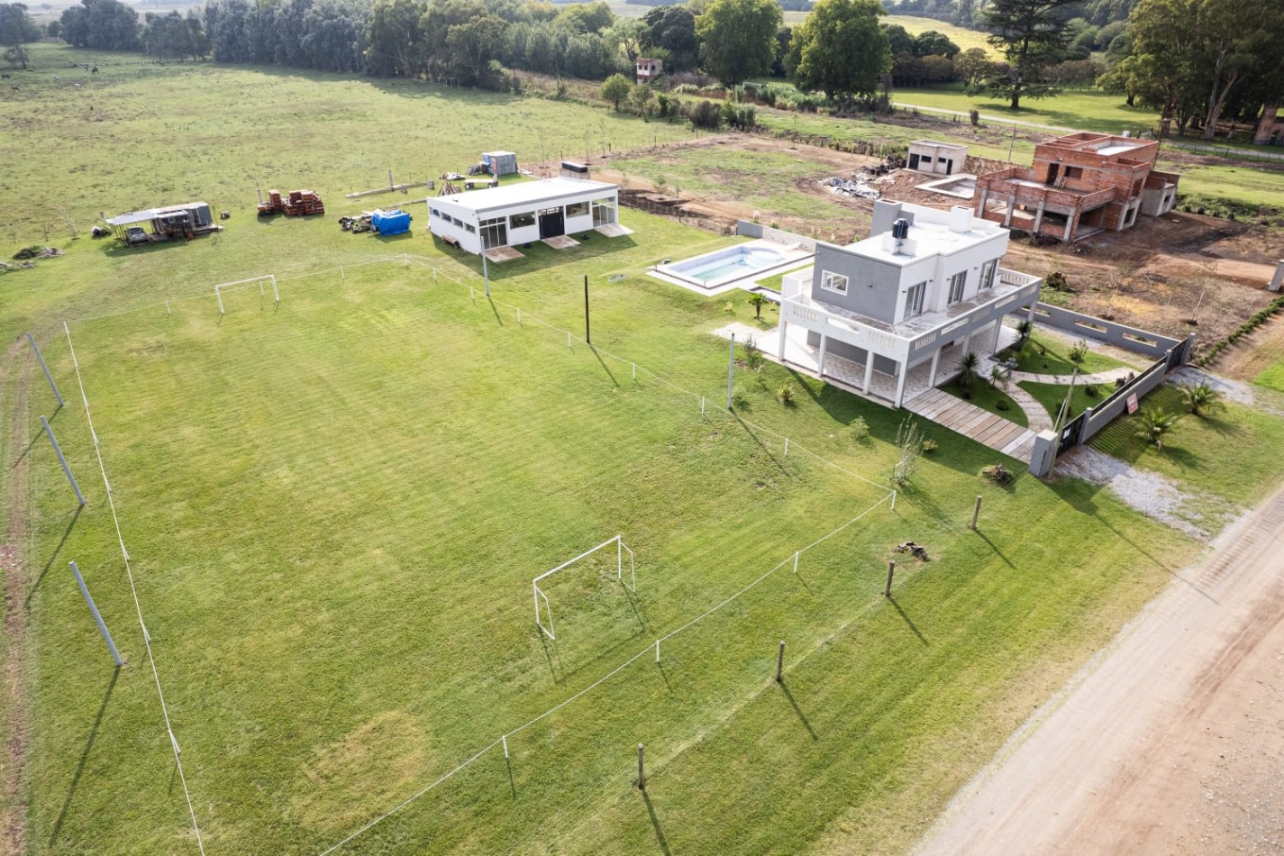 VENTA CASA QUINTA 3 DORMITORIOS LOTE DE 1000 MTS