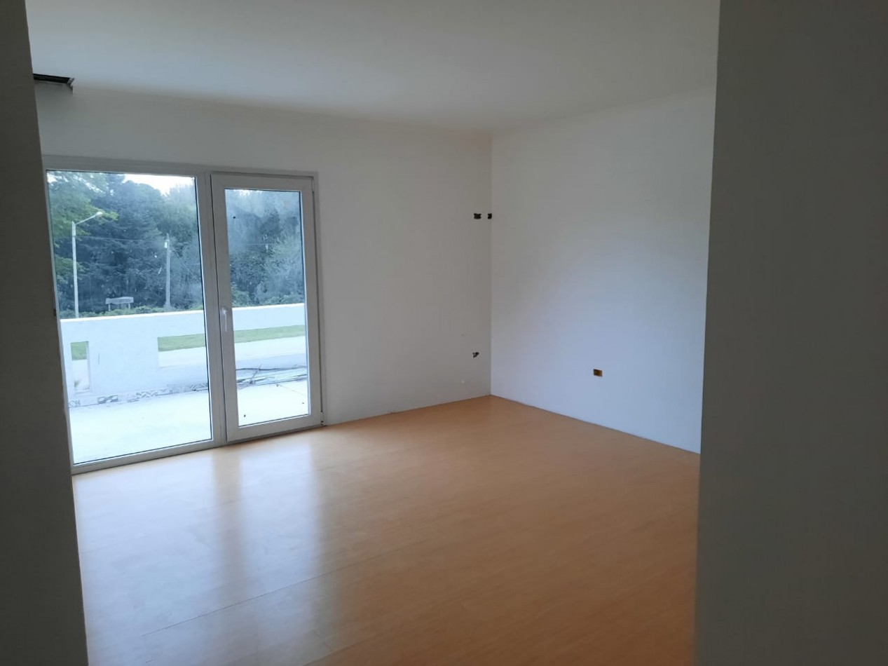 VENTA CASA QUINTA 3 DORMITORIOS LOTE DE 1000 MTS