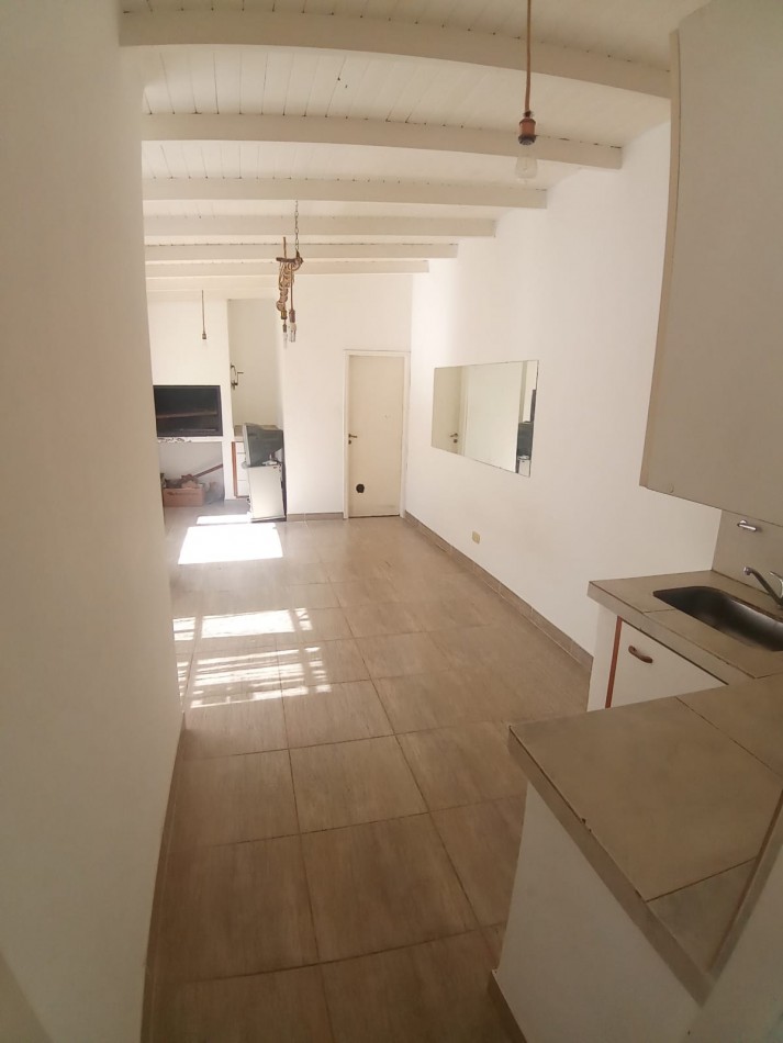 Casa semi centrica APTA CREDITO 
