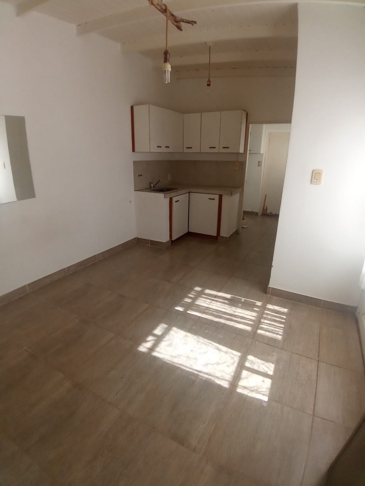 Casa semi centrica APTA CREDITO 