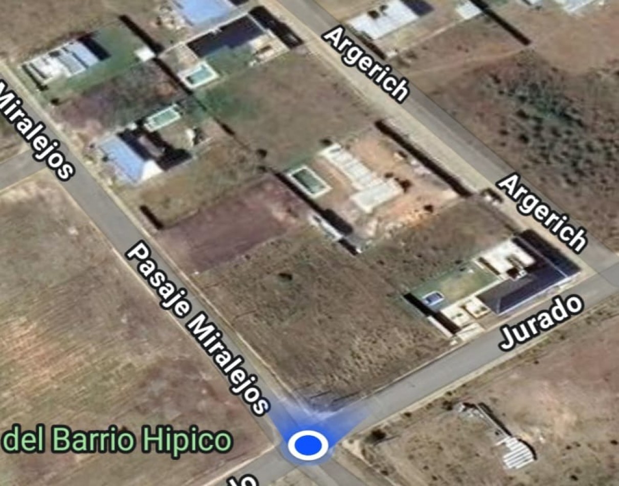 VENTA AMPLIO LOTE DE 480 MTS, EN ESQUINA  BARRIO HIPODROMO 