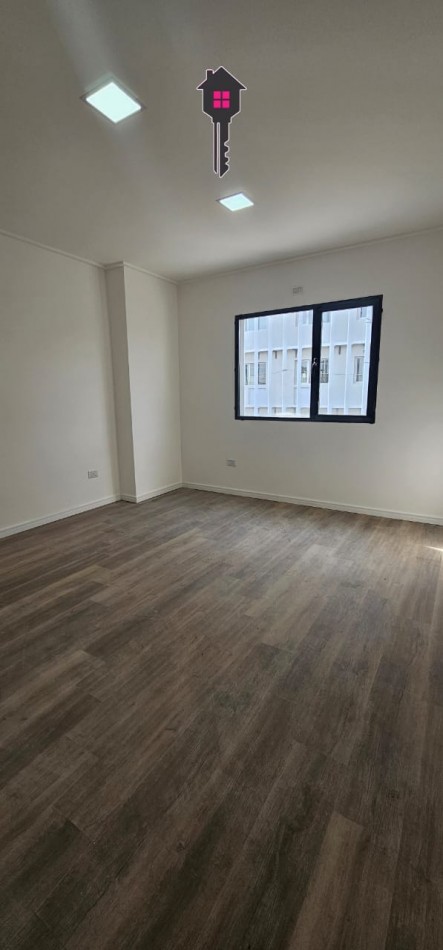 VENTA CASA EN PH 3 DORMITORIOS, BARRIO CERRITO 