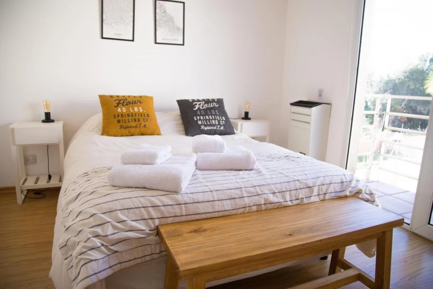 Depto 2 amb con cochera en zona residencial, a metros del Calvario