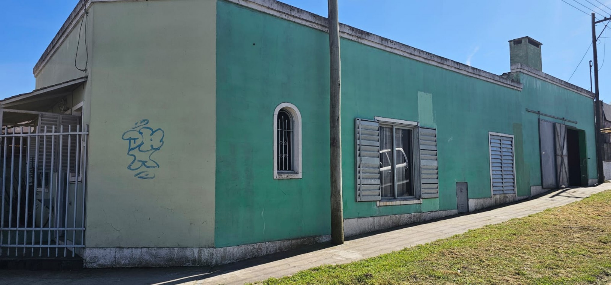 VENTA CASA 3 DORMITORIOS