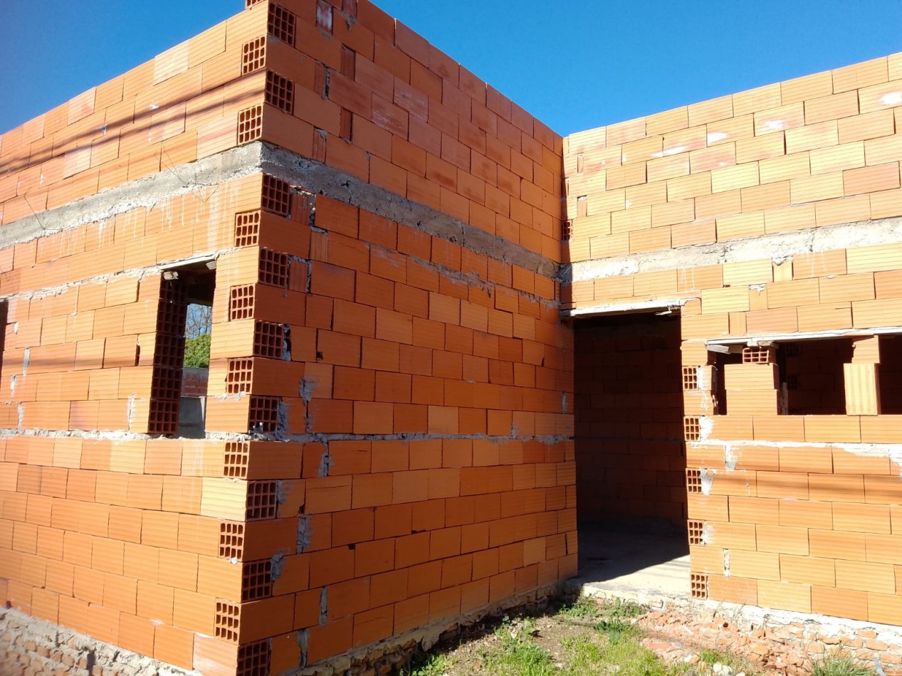 Lote en venta con construccion - Gran oportunidad