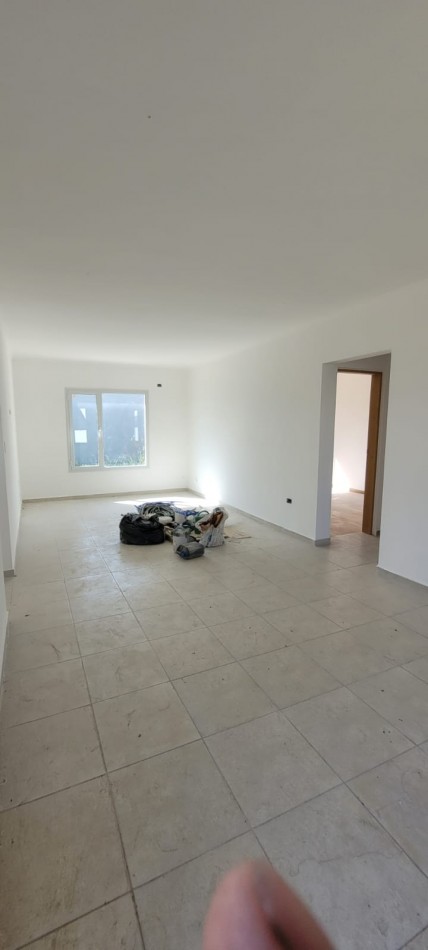 VENTA CASA A ESTRENAR, 2 DORMITORIOS ZONA HIPODROMO