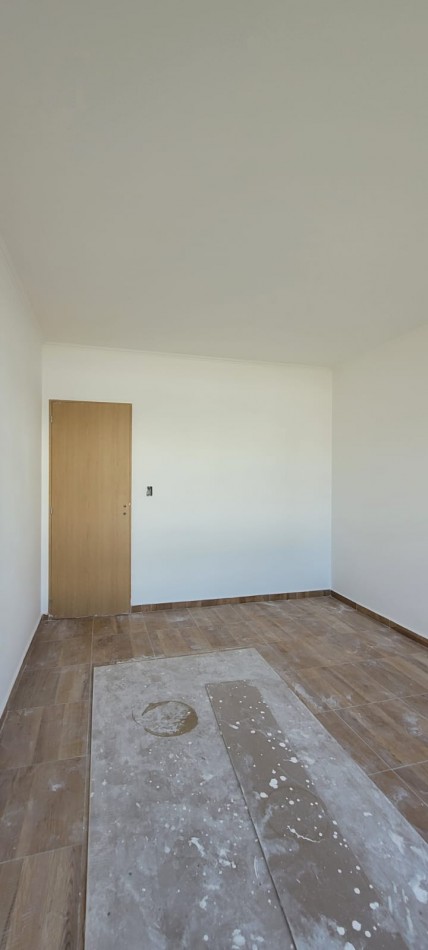 VENTA CASA A ESTRENAR, 2 DORMITORIOS ZONA HIPODROMO