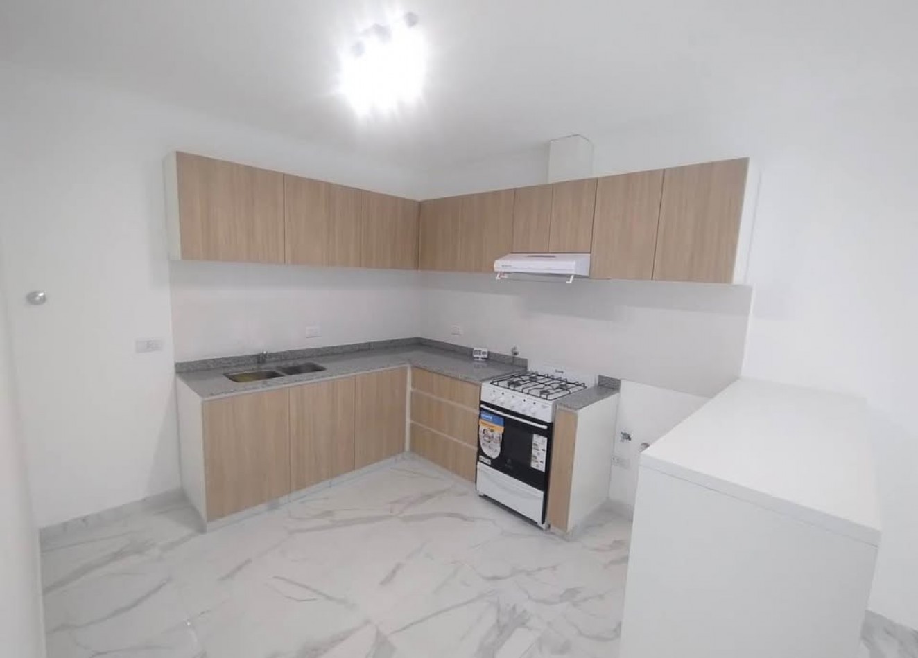 Oportunidad en pozo 2 ambientes con balcon