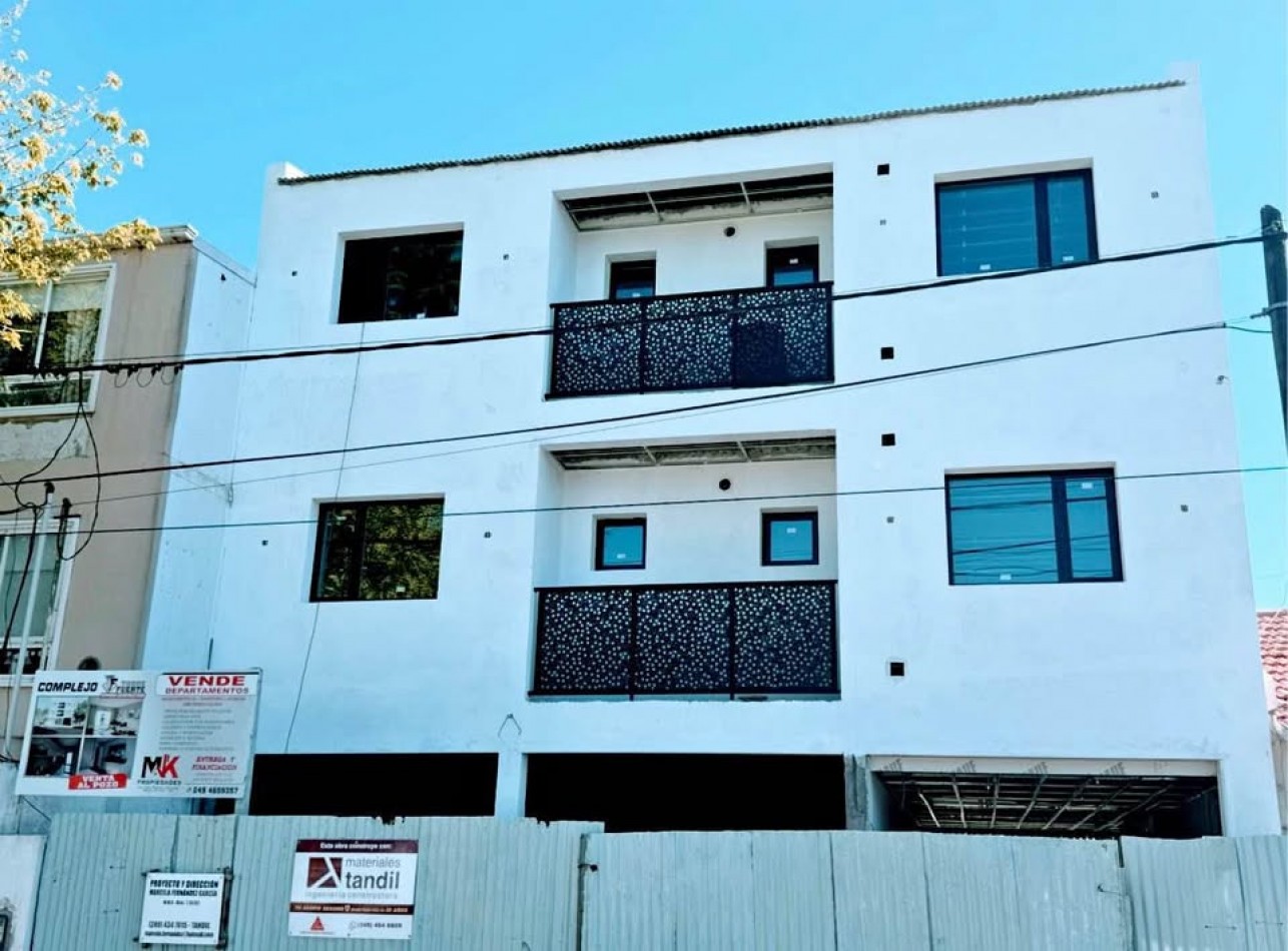 Oportunidad en pozo 2 ambientes con balcon