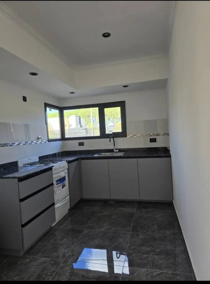 VENTA CASA A ESTRENAR Z0NA HIPODROMO 