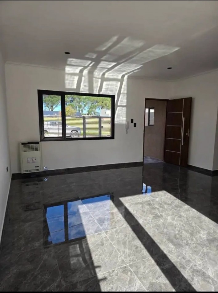 VENTA CASA A ESTRENAR Z0NA HIPODROMO 