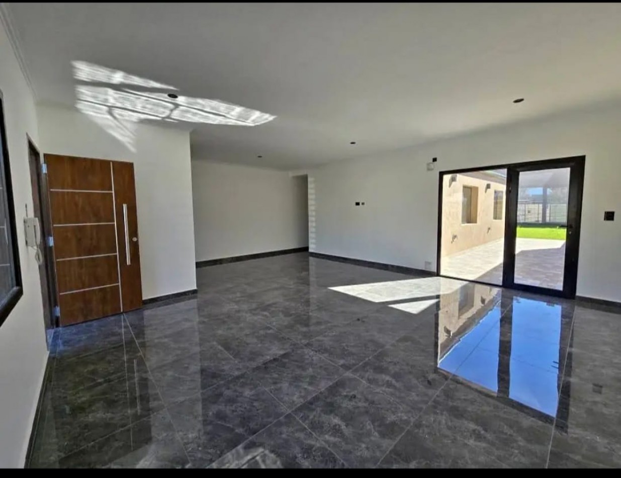 VENTA CASA A ESTRENAR Z0NA HIPODROMO 