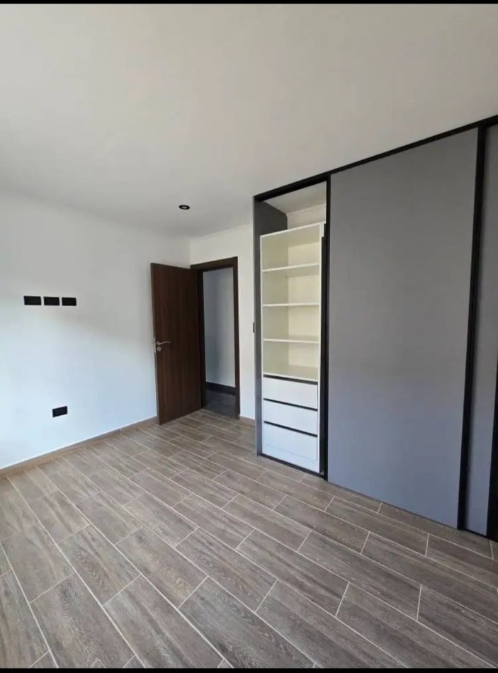 VENTA CASA A ESTRENAR Z0NA HIPODROMO 