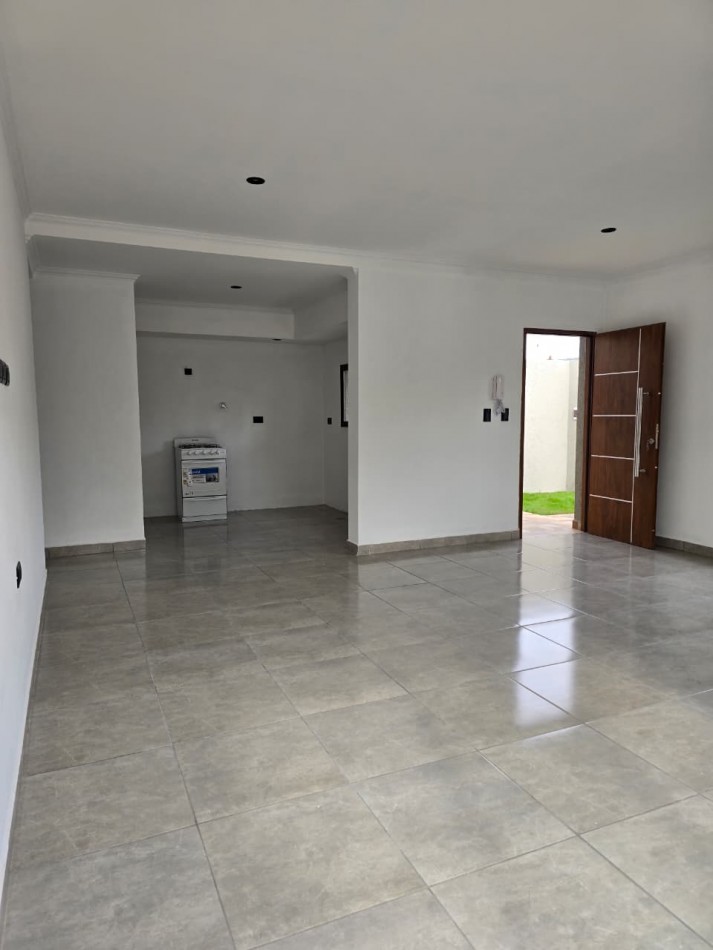 VENTA CASA A ESTRENAR 2 DORMITORIOS