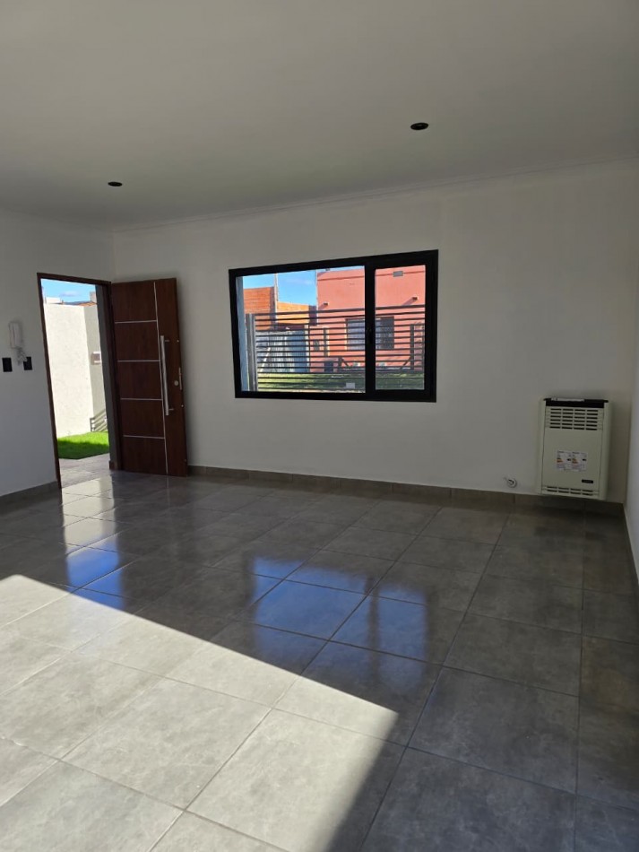 VENTA CASA A ESTRENAR 2 DORMITORIOS