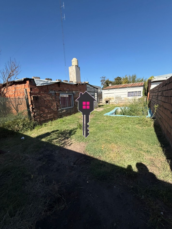 CASA EN VENTA | VILLA ITALIA TANDIL - A RECICLAR O DEMOLER