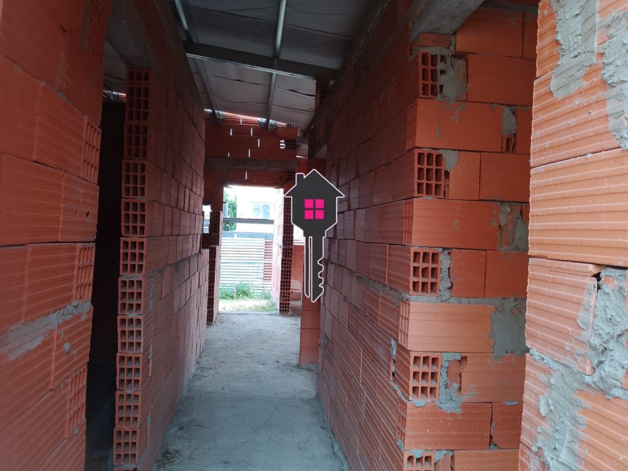 Lote en venta con construccion - Gran oportunidad