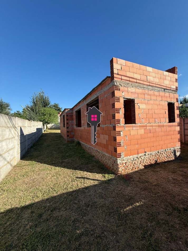 Lote en venta con construccion - Gran oportunidad