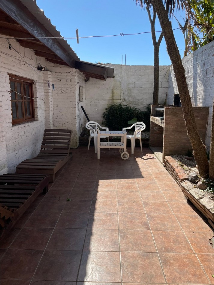 Duplex 3 dormitorios con patio, parrilla y quincho — Punta Mogotes, a 3 cuadras del mar