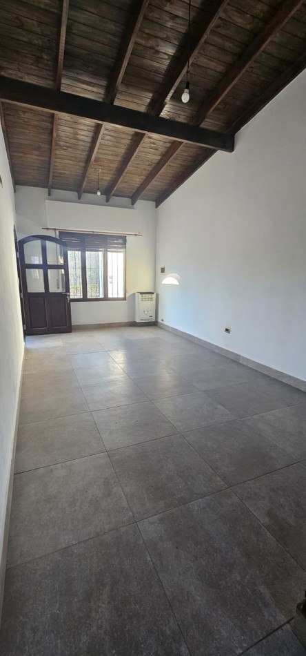 ALQUILER CASA 2 DORMITORIOS 