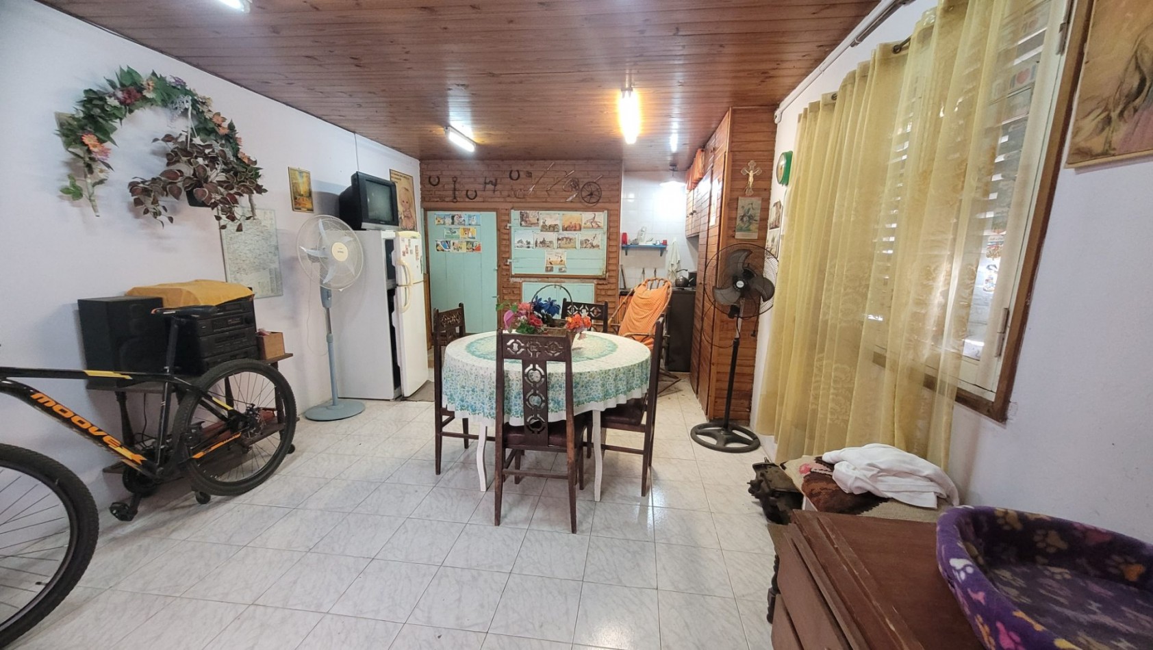 Casa Semicentrica a la VENTA