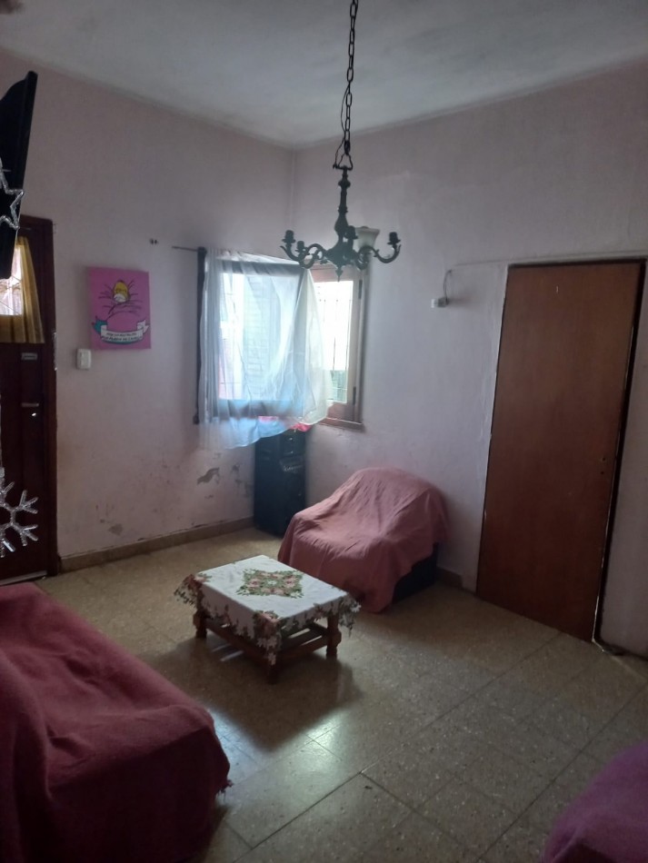 VENTA CASA 2 DORMITORIOS EXCELENTE ZONA