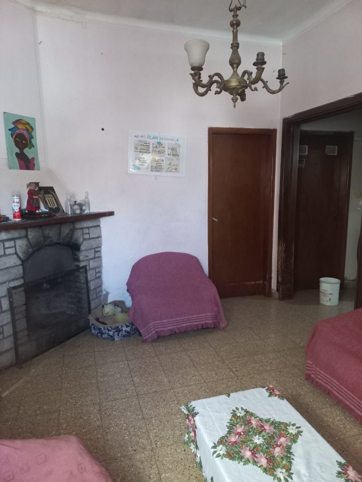 VENTA CASA 2 DORMITORIOS EXCELENTE ZONA