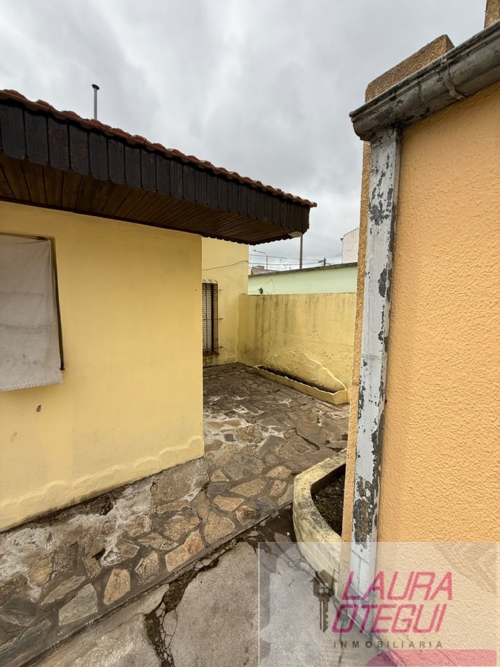 VENTA CHALET 2 DORMITORIOS, ZONA SEMICENTRICA 