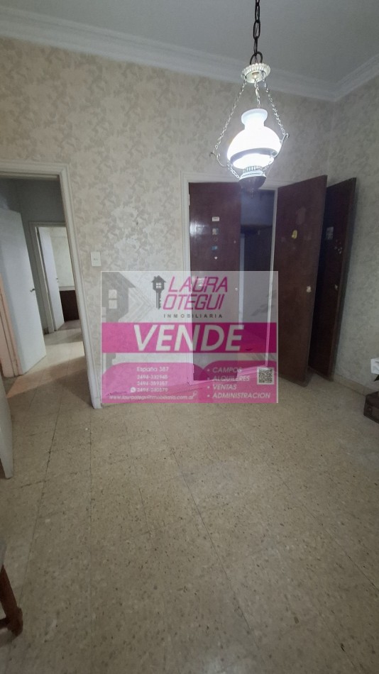 VENTA - Casa de 3 Dormitorios (1 en Suite) con Garaje y Amplio Espacio Multifuncion