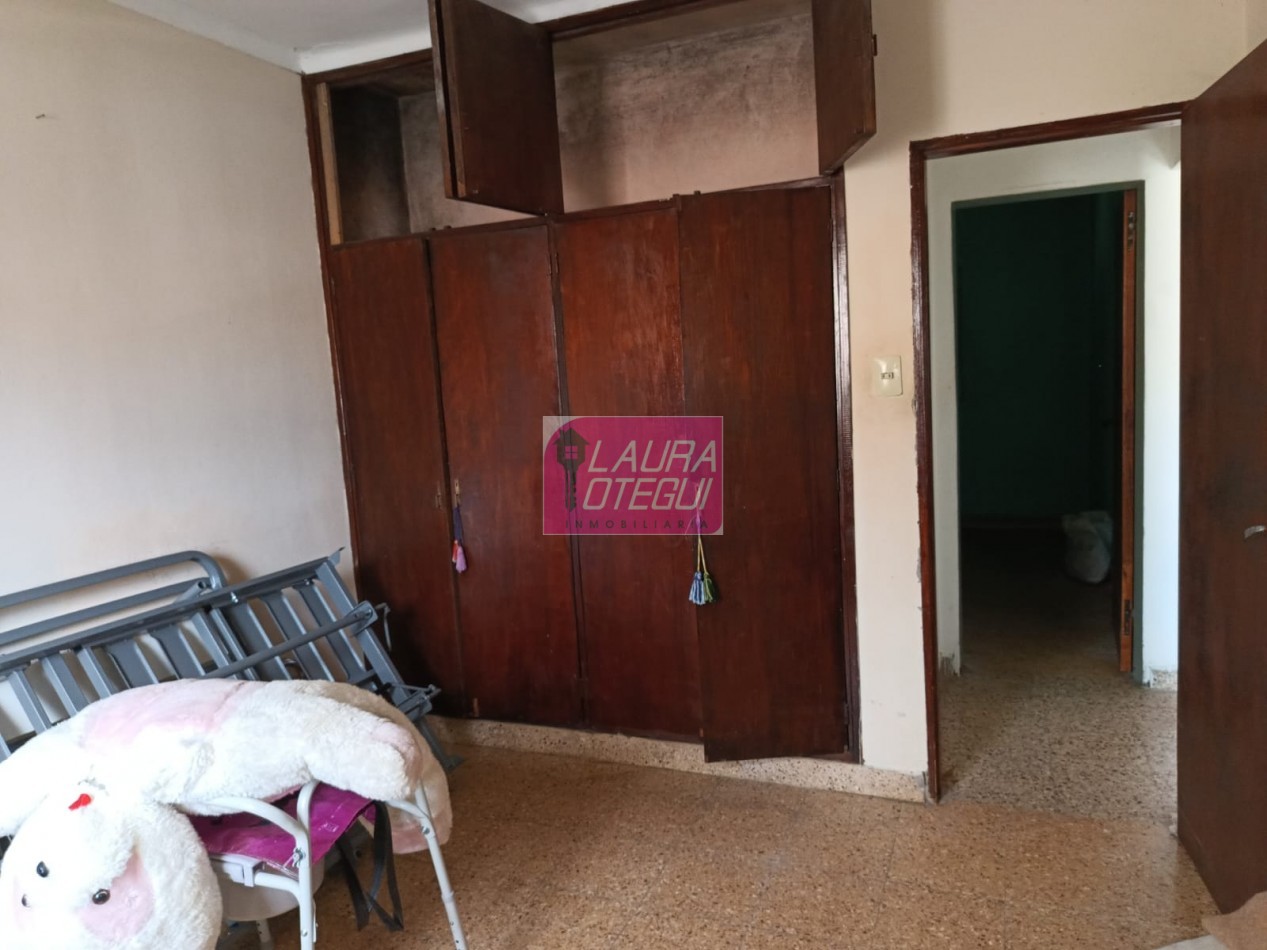 VENDO CASA 3 DORMITORIOS 