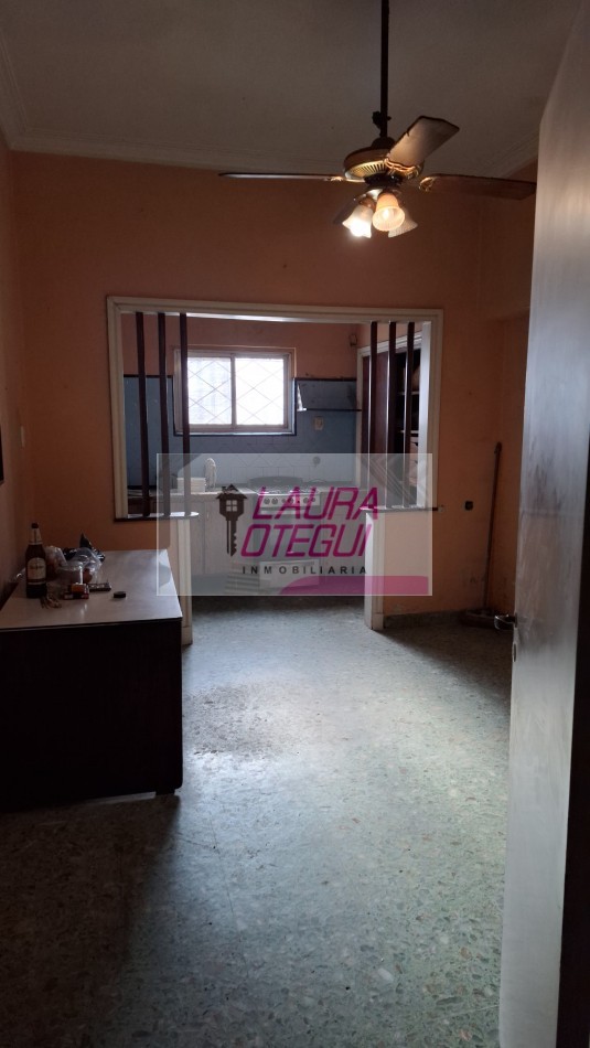 VENTA - Casa de 3 Dormitorios (1 en Suite) con Garaje y Amplio Espacio Multifuncion