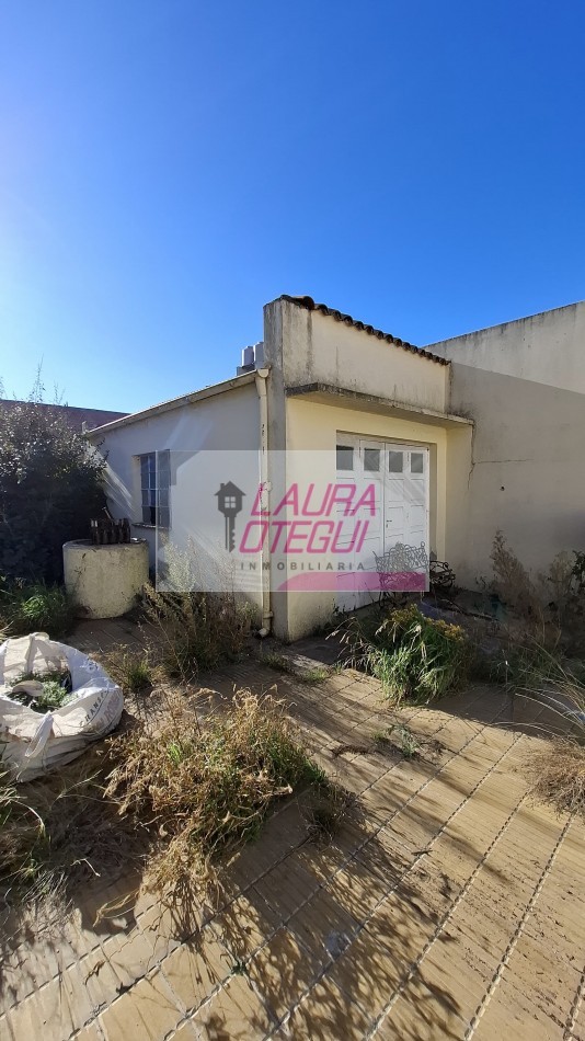 VENTA - Casa de 3 Dormitorios (1 en Suite) con Garaje y Amplio Espacio Multifuncion