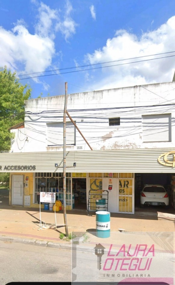 VENTA EN BLOCK, LOCAL + DEPTO DE 3 DORMITORIOS C/COCHERA EN AVENIDA PRINCIPAL 