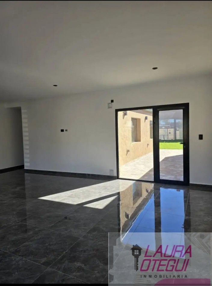 VENTA CASA A ESTRENAR Z0NA HIPODROMO 