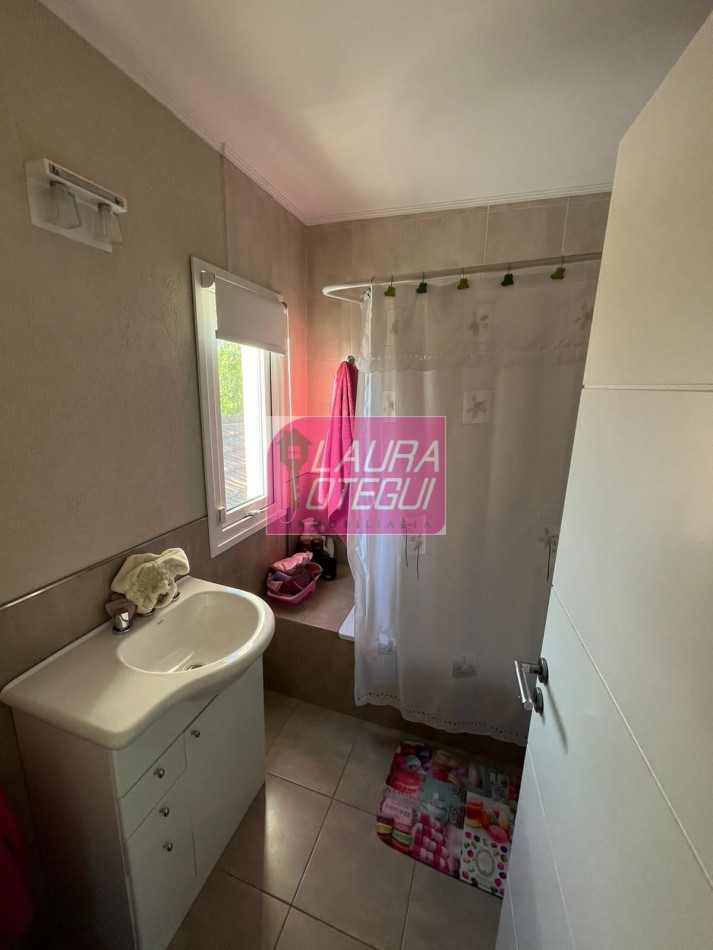 VENTA CASA 3 DORMITORIOS EXCELENTE ZONA