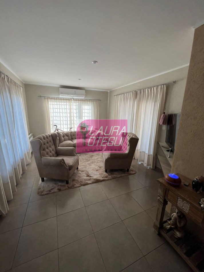 VENTA CASA 3 DORMITORIOS EXCELENTE ZONA