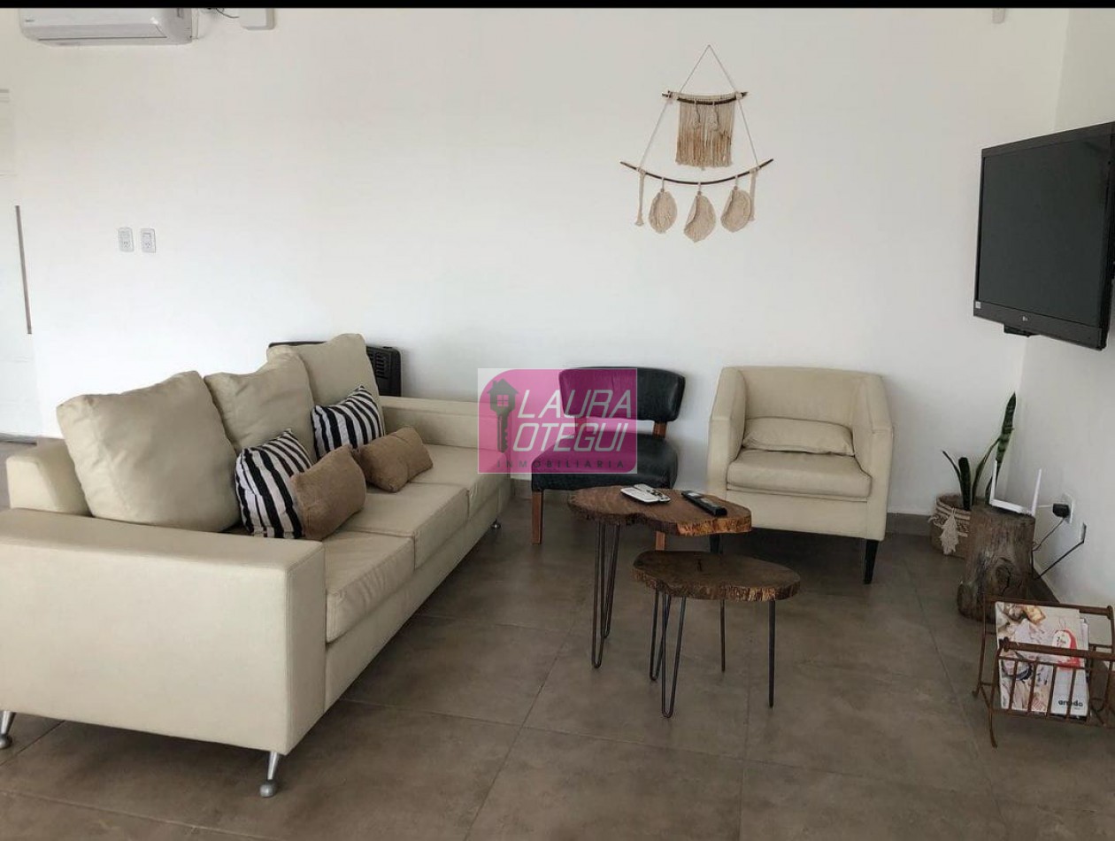 VENTA EXCELENTE CASA QUINTA EN TANDIL