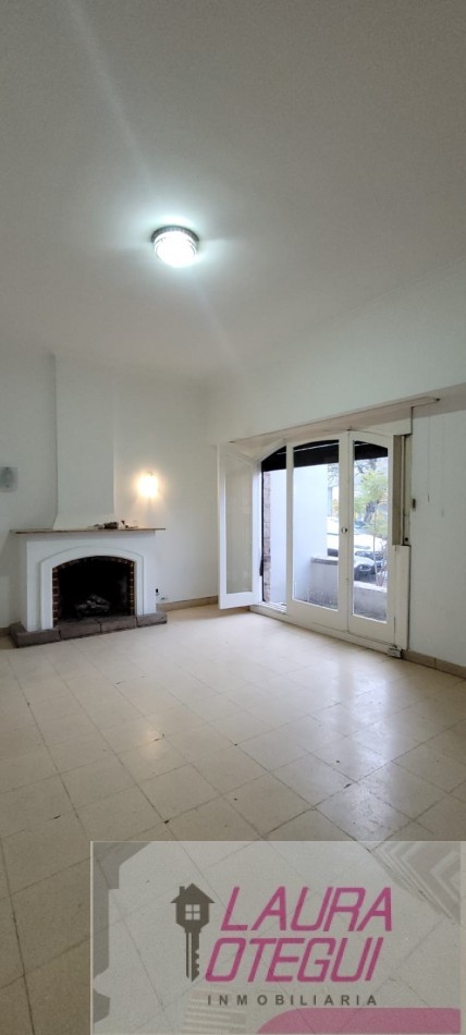 VENTA CASA 5 DORMITORIOS, 3 BAÑOS.