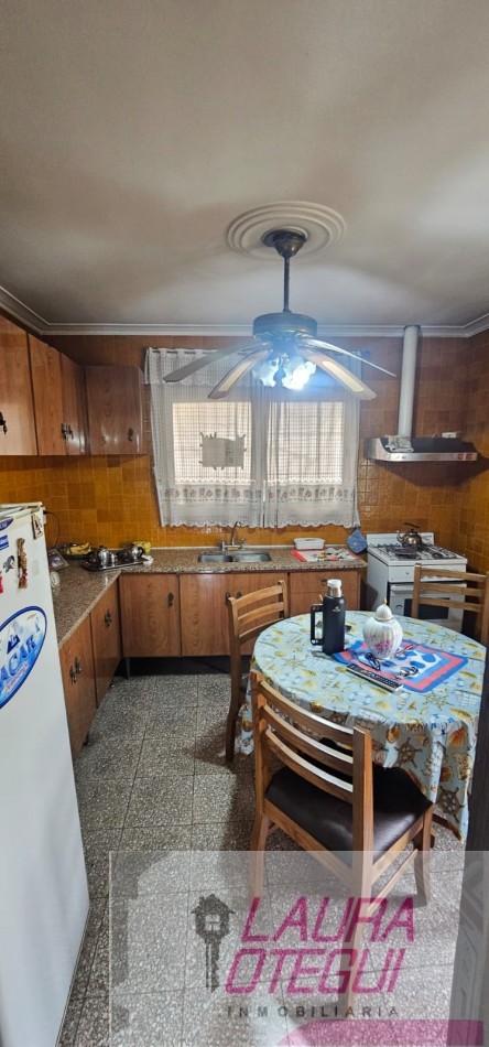 VENTA CHALET 2 DORMITORIOS, ZONA SEMICENTRICA 