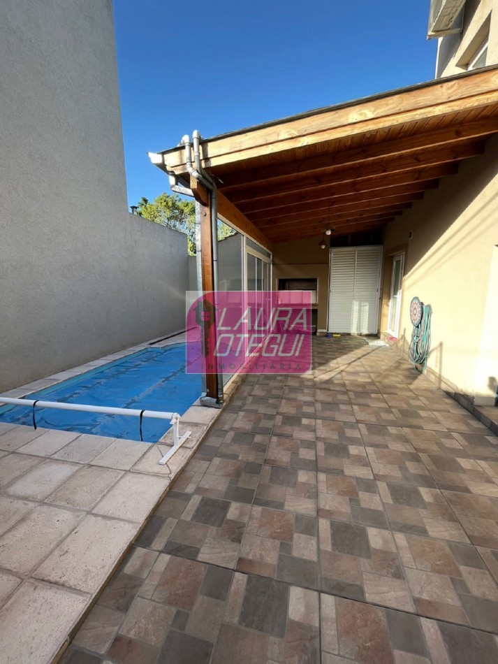 VENTA CASA 3 DORMITORIOS EXCELENTE ZONA