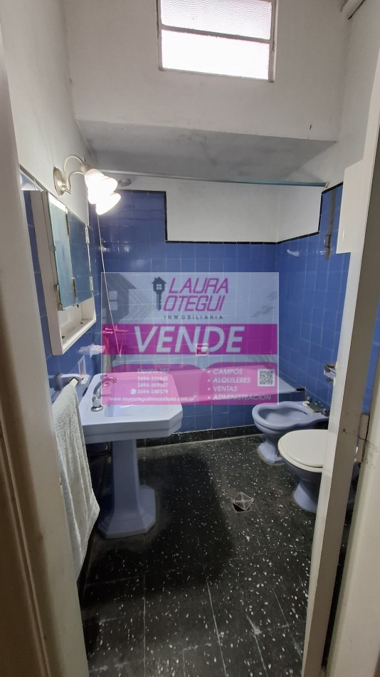 VENTA - Casa de 3 Dormitorios (1 en Suite) con Garaje y Amplio Espacio Multifuncion