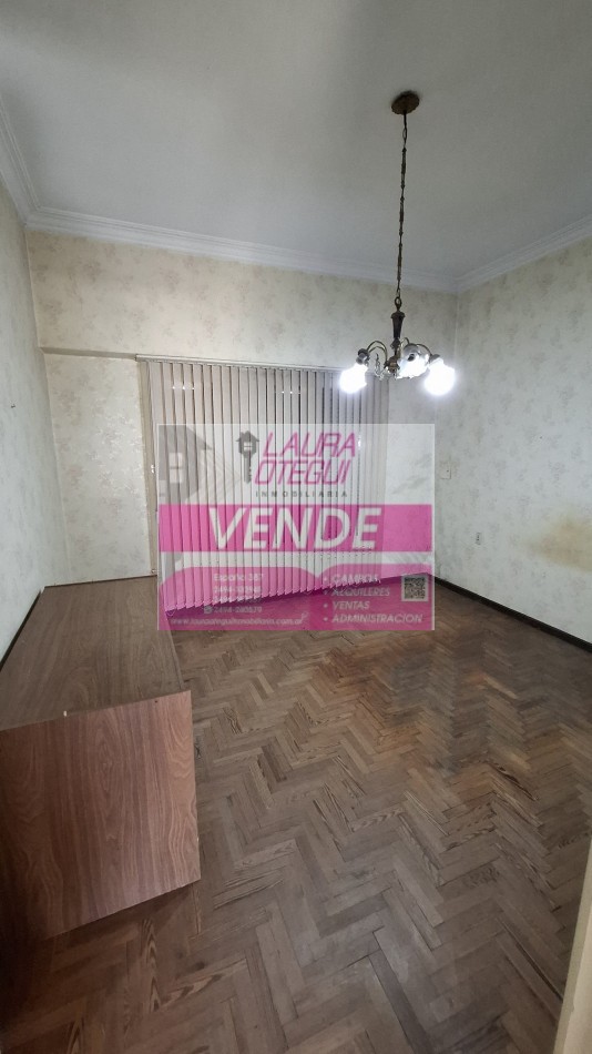 VENTA - Casa de 3 Dormitorios (1 en Suite) con Garaje y Amplio Espacio Multifuncion