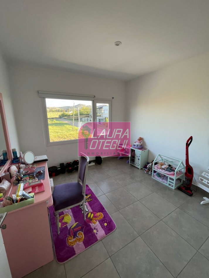 VENTA CASA 3 DORMITORIOS EXCELENTE ZONA