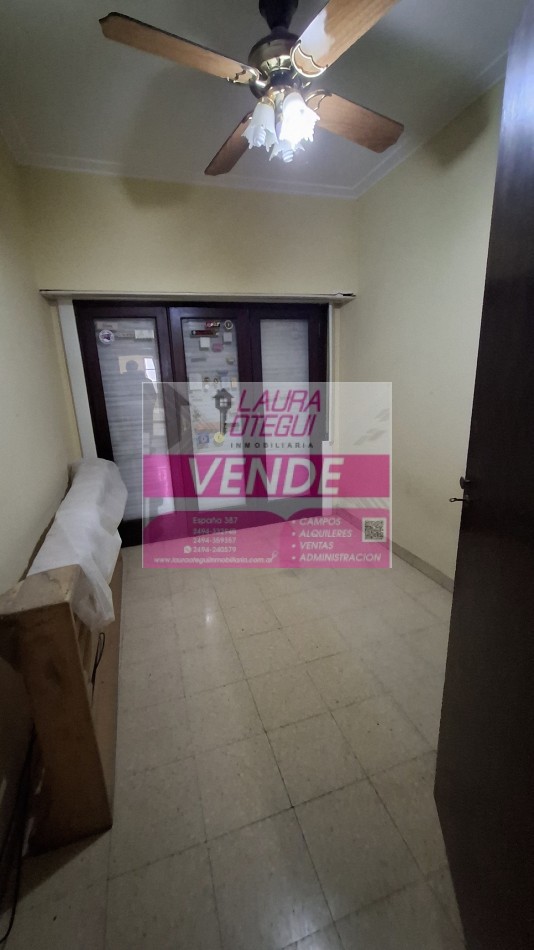 VENTA - Casa de 3 Dormitorios (1 en Suite) con Garaje y Amplio Espacio Multifuncion