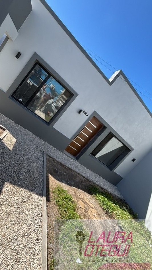 VENTA CASA 3 DORMITORIOS, ZONA SEMICENTRICA 