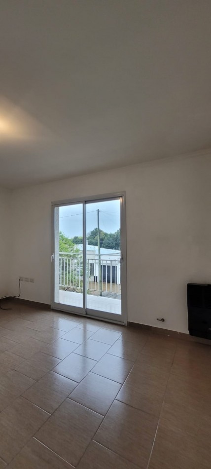 VENTA DEPTO 1 DORMITORIO SEMI CENTRICO